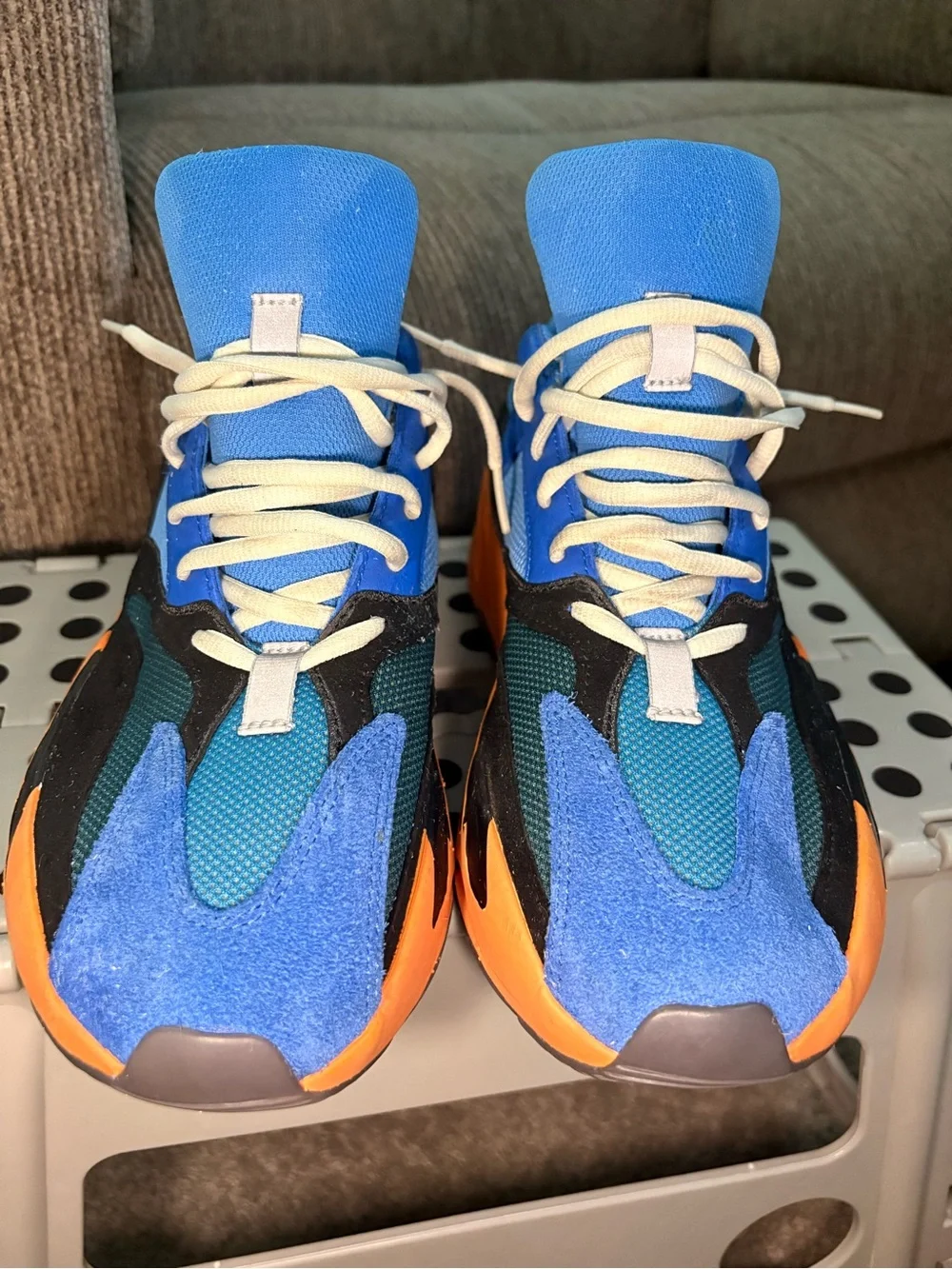 Adidas Yeezy Boost Size 10 Bright Blue